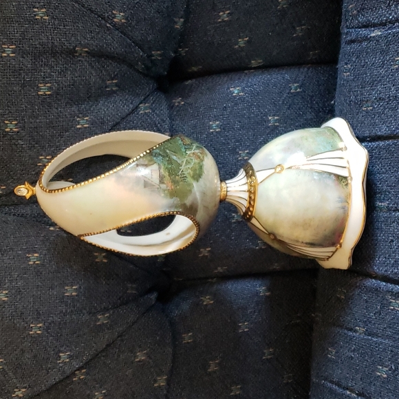 Thomas Kinkade Musical Blessings Of Hope Egg - Picture 5 of 8